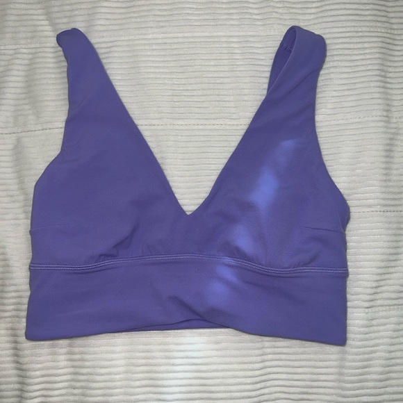 lululemon Align™ V-Neck Bra
Light Support, C/D Cup - Picture 2 of 3